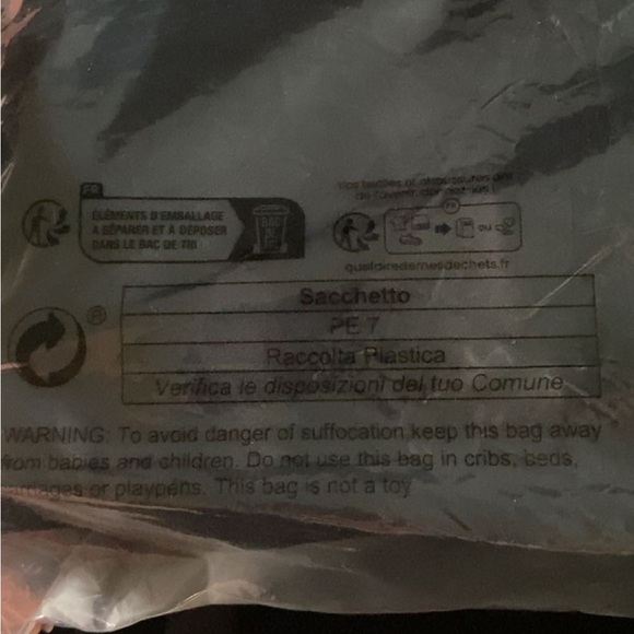 Shein duvet and pillowcase set for twin bed - Picture 3 of 4